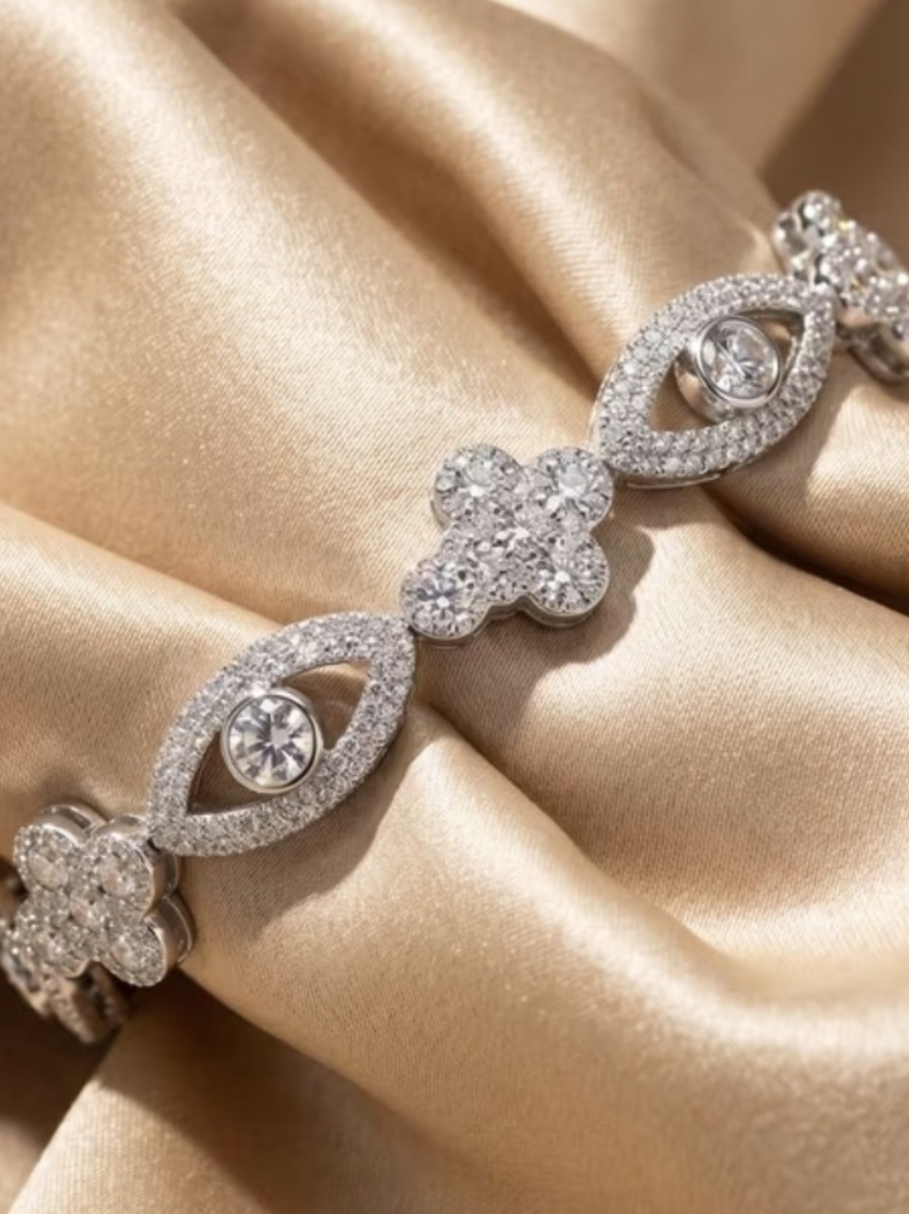 VVS1 11 Carat* Total Weight Full Moissanite Diamond Tennis Bracelet * 7 inch*